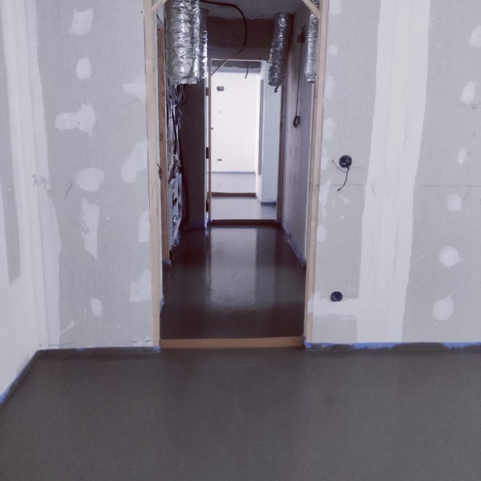 image_1CD42A0442BF22