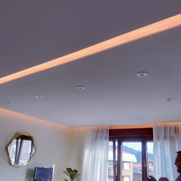 image_E3554C81999937